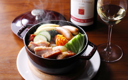 角切りベーコンと野菜のポトフ仕立て粒マスタードソース(4人前)